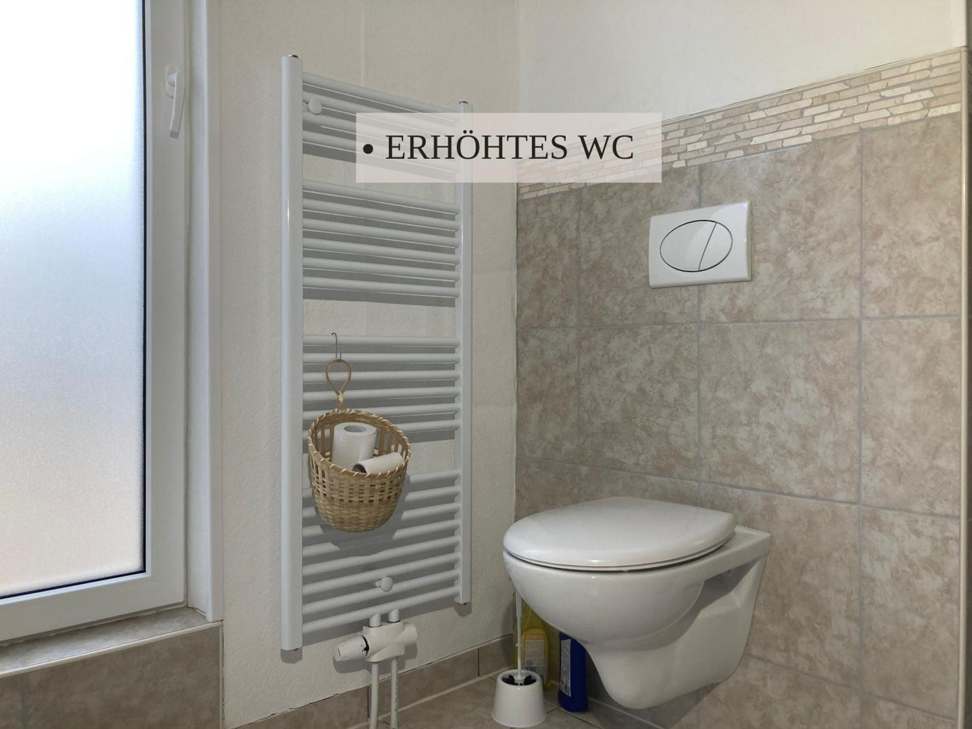 Haus Krabbe Zimmer Ohne Kueche, Fuer 1-2 Personen, Doppelbett, Zentral Gelegen Zwischen Cuxhaven Und Bremerhaven, Hunde Kostenfrei Willkommen, Kostenfreier Parkplatz Wremen Εξωτερικό φωτογραφία