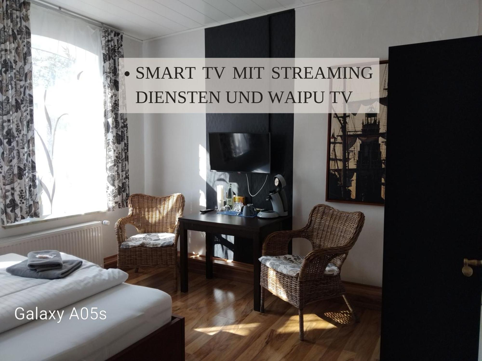 Haus Krabbe Zimmer Ohne Kueche, Fuer 1-2 Personen, Doppelbett, Zentral Gelegen Zwischen Cuxhaven Und Bremerhaven, Hunde Kostenfrei Willkommen, Kostenfreier Parkplatz Wremen Εξωτερικό φωτογραφία